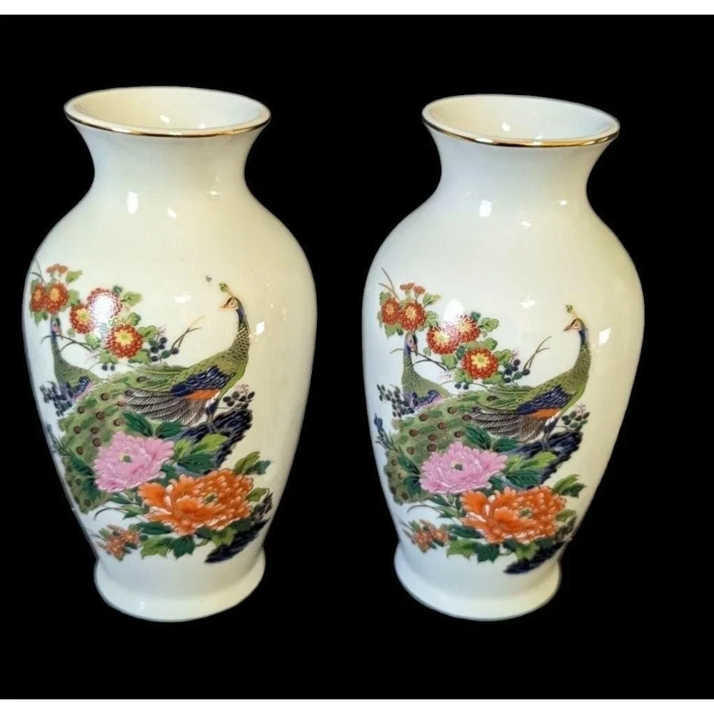 Vintage Arnart Japan Peacock Floral‎ Porcelain Bud Vases Gold Trim Set of 2
